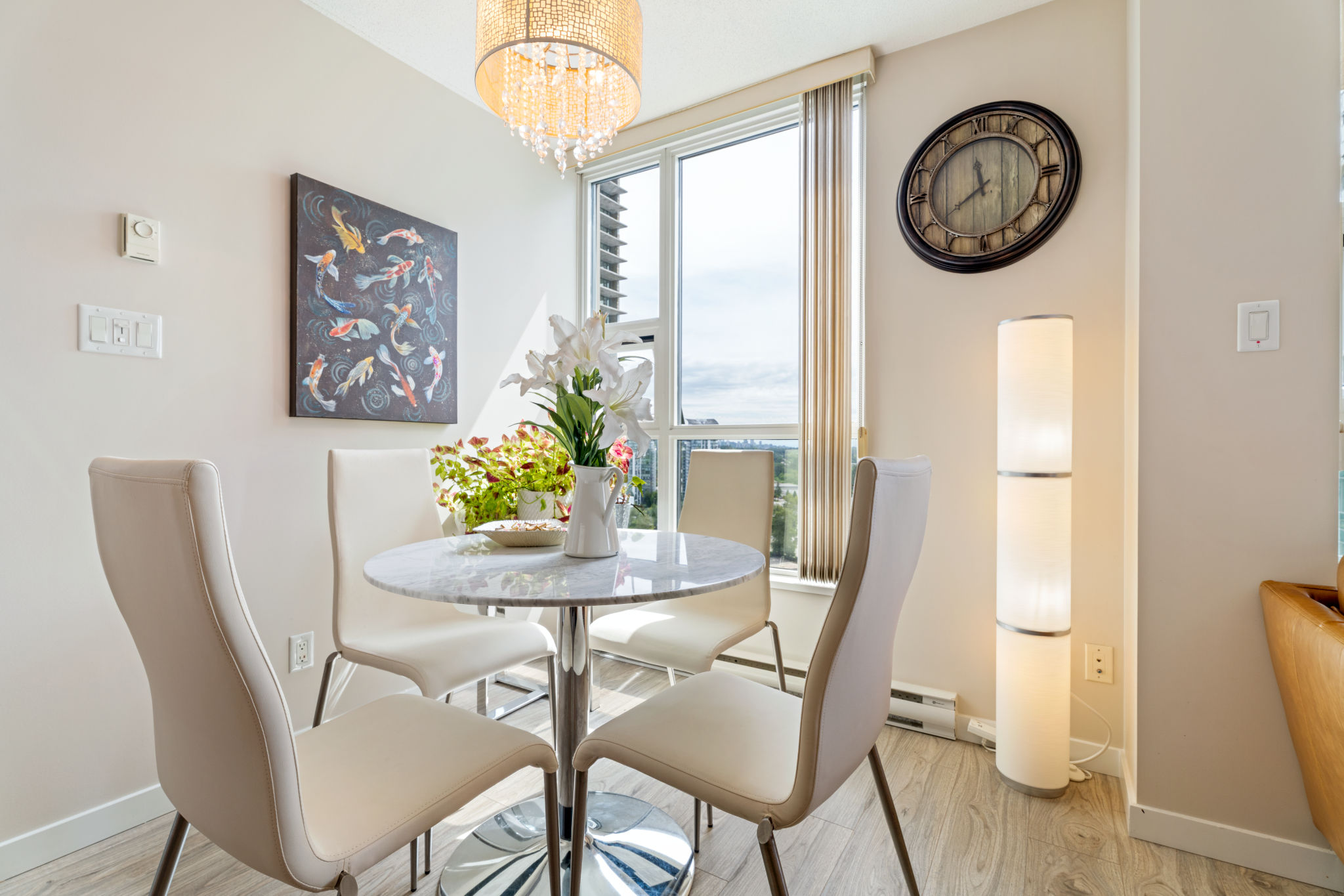 #2102 – 2200 Douglas Road